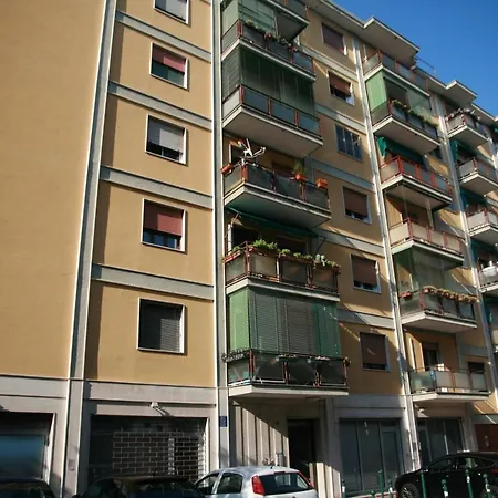 La Casa Di Nina Apartment *